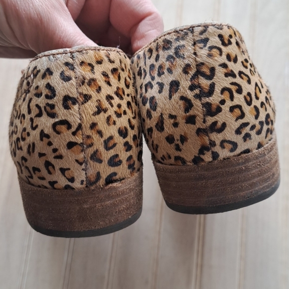 OTBT Coyote Animal Print Hair Hide Leather D’Orsay Slip On Boho Loafers Booties - Picture 4 of 11